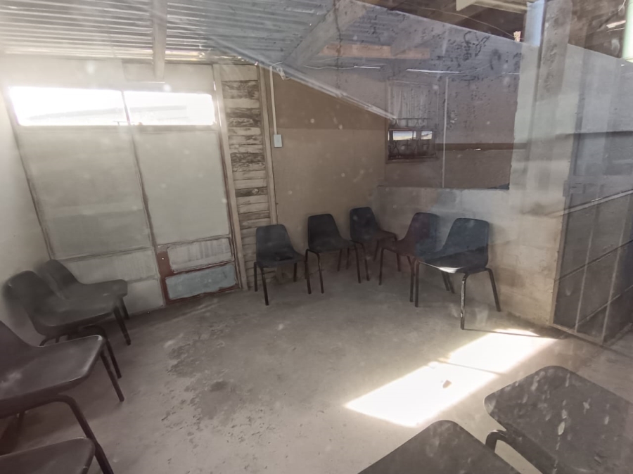 2 Bedroom Property for Sale in Diepwater Western Cape